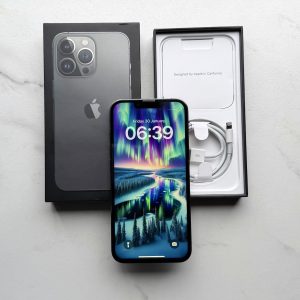 iPhone 13 Pro 128GB Unlocked (Good Condition) With Box & Charger